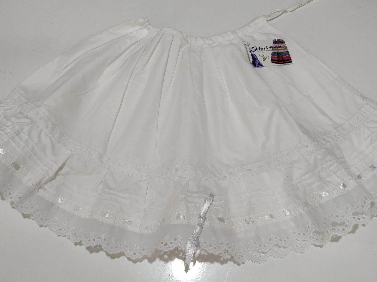 enaguas con puntilla de traje regional niña - Compra venta en todocoleccion